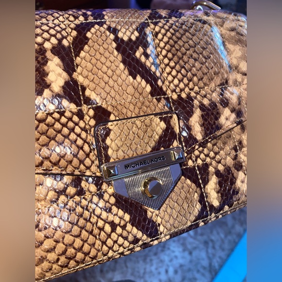 Michael Kors Soho Snakeskin Shoulder Bag - Picture 6 of 7
